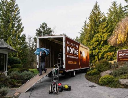Downsizing Your Home: Tips for a Simpler, Stress-Free Move