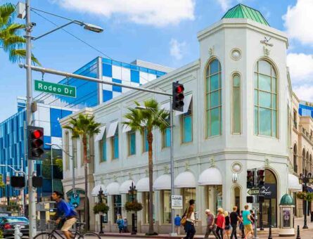 The Ultimate August Moving Guide for Los Angeles